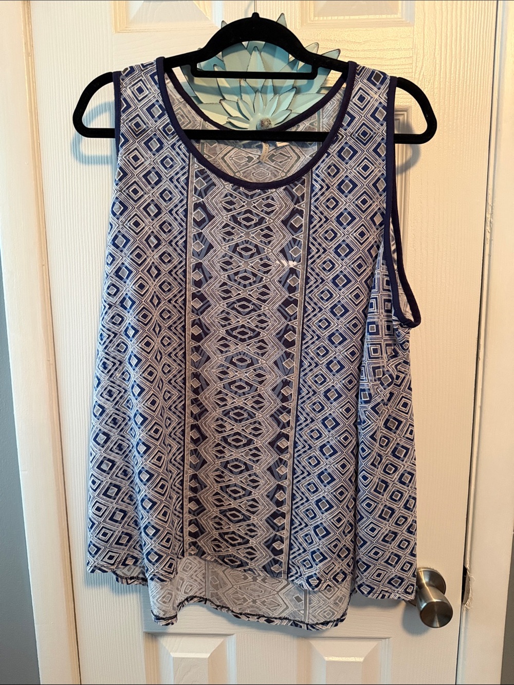 CATO Sheer Geometric Tank